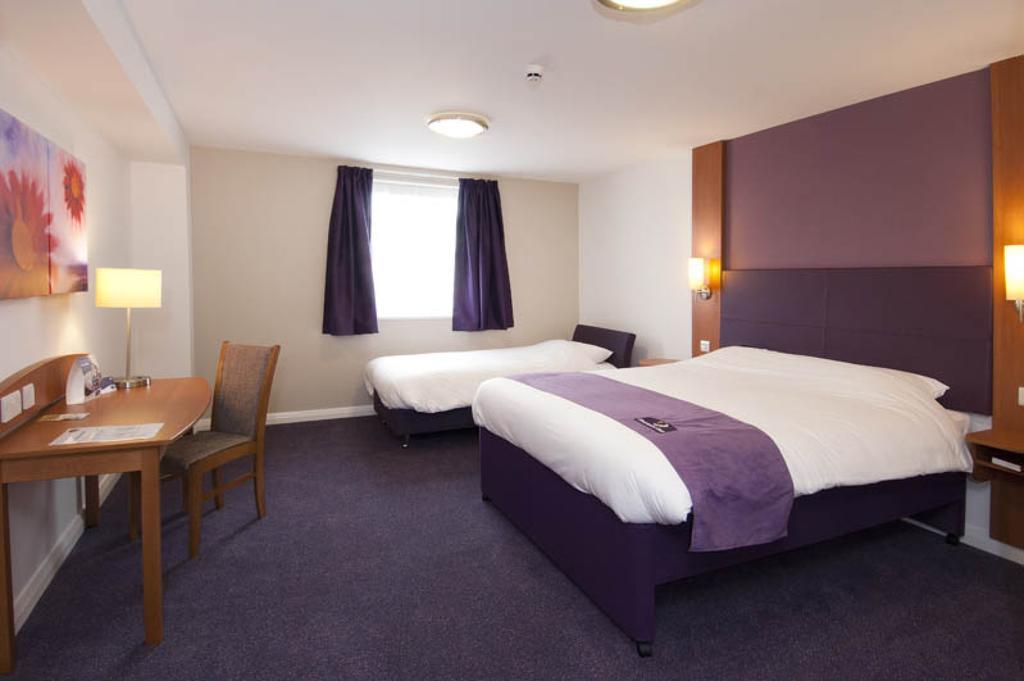Premier Inn Exeter Central St. Davids Bilik gambar